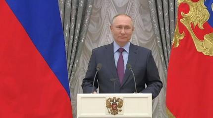 Путин: Вопрос, как далеко пойдут войска РФ, будет зависеть от ситуации