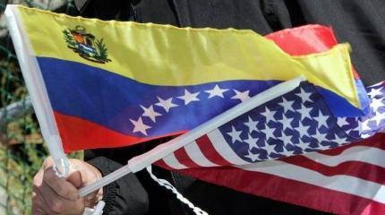 США затягивают финансовую удавку на шее Венесуэлы США затягивают финансовую удавку на шее Венесуэлы