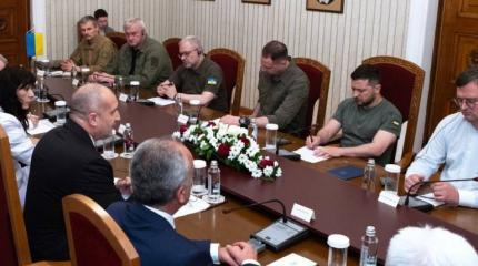 Хам Зеленский в гостях у президента Болгарии Хам Зеленский в гостях у президента Болгарии