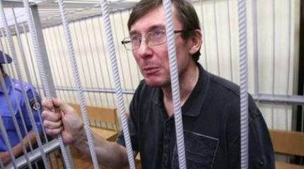 Месть алкоголика: 37 год возвращается на Украину Месть алкоголика: 37 год возвращается на Украину