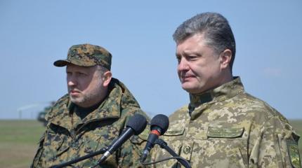Турчинову и Порошенко грозят тюрьмой Турчинову и Порошенко грозят тюрьмой