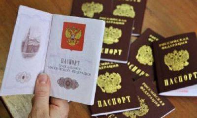 В Крыму изымают лишние российские паспорта В Крыму изымают лишние российские паспорта