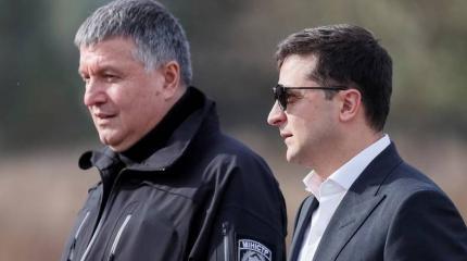 В отставке украинского министра Авакова обнаружился «венгерский след» В отставке украинского министра Авакова обнаружился «венгерский след»