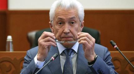 Дагестанский шторм. «Варяг» Васильев против правящих кланов Дагестана Дагестанский шторм. «Варяг» Васильев против правящих кланов Дагестана