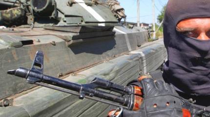 Солдаты ВСУ принялись терроризировать жителей Донбасса Солдаты ВСУ принялись терроризировать жителей Донбасса