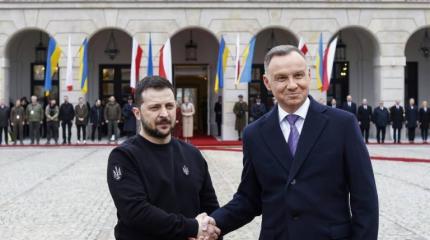 Польша и Украина — «мини-НАТО» в Восточной Европе Польша и Украина — «мини-НАТО» в Восточной Европе