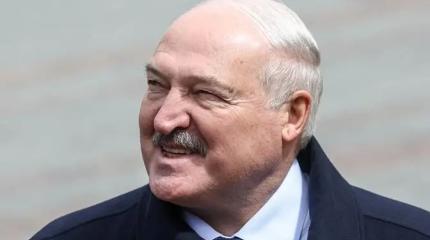 Какими плюшками посланник Трампа планирует переманить Батьку Какими плюшками посланник Трампа планирует переманить Батьку