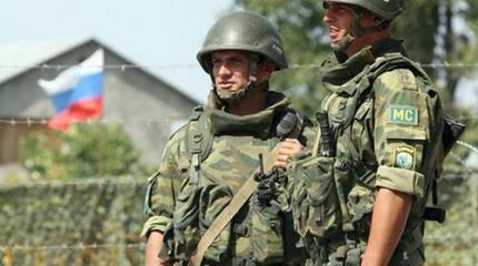 Представители сербской оппозиции просят Путина ввести российских миротворцев в Косово Представители сербской оппозиции просят Путина ввести российских миротворцев в Косово