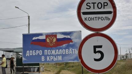 Надо не воевать, а менять режим Надо не воевать, а менять режим