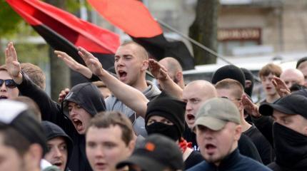 Почему «ватники не любят Украину»? Почему «ватники не любят Украину»?