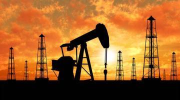 Нефть начала активно расти на торгах
