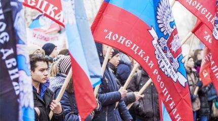 Для Донбасса Киев готовит «мягкий» сценарий захвата Для Донбасса Киев готовит «мягкий» сценарий захвата