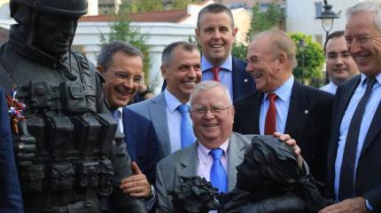 Киев будет в шоке: немцы и норвежцы едут в Донбасс Киев будет в шоке: немцы и норвежцы едут в Донбасс