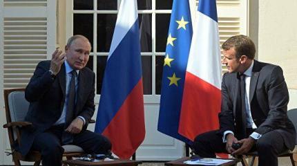 Возвращение РФ в G8: Макрон не просто так оставил этот вопрос открытым Возвращение РФ в G8: Макрон не просто так оставил этот вопрос открытым