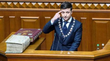 55 дней Зеленского: роспуск Рады, продолжение войны и звонок Путину