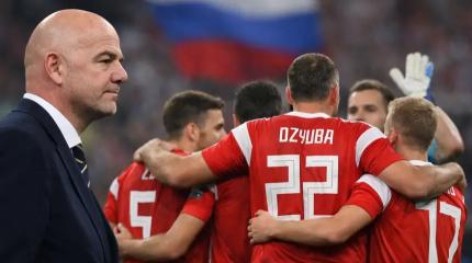 Футбольный разворот века: ФИФА готова отменить бан сборной и русских клубов