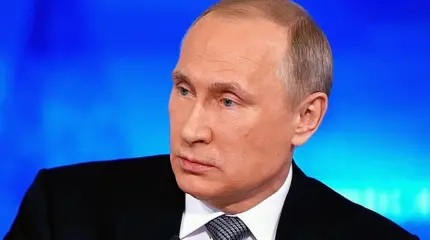 Париж намеренно пошел на обострение отношений с Путиным Париж намеренно пошел на обострение отношений с Путиным