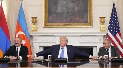 Пашинян скоро будет есть с руки Алиева — Трамп велел Пашинян скоро будет есть с руки Алиева — Трамп велел