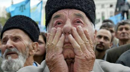 Слезы крымских татар: украинцам наплевать на судьбу "братьев" Слезы крымских татар: украинцам наплевать на судьбу "братьев"