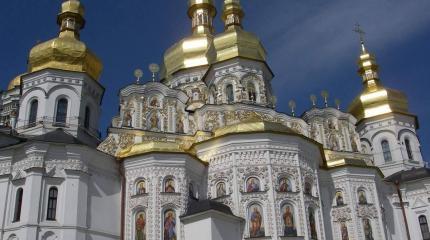Власти Украины упростят процесс рейдерства храмов УПЦ Власти Украины упростят процесс рейдерства храмов УПЦ