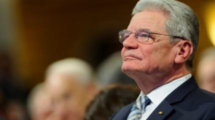 CМИ ФРГ: Президент встретил 22 июня с союзниками нацистов CМИ ФРГ: Президент встретил 22 июня с союзниками нацистов
