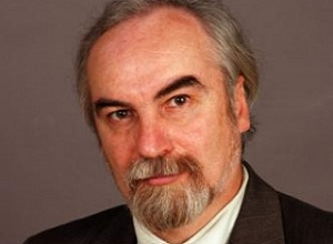 Аждар Куртов о том, чего ждать Киргизии от ЕАЭС Аждар Куртов о том, чего ждать Киргизии от ЕАЭС