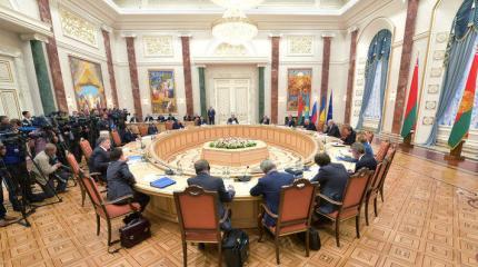 Минские соглашение – компромисс, которым никто не удовлетворен Минские соглашение – компромисс, которым никто не удовлетворен