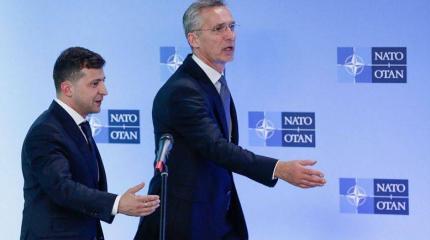 Российский эксперт: Как Украина пытается "стать своим парнем" для Запада Российский эксперт: Как Украина пытается "стать своим парнем" для Запада