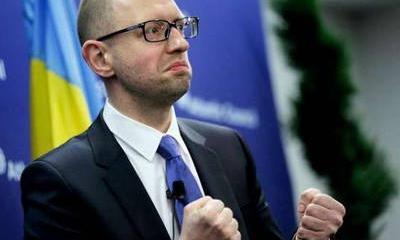 Яценюк: Сирия для отвода глаз - Путин хочет овладеть Украиной