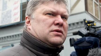 Сергей Митрохин: очередной червяк в теле гнилого «Яблока» Сергей Митрохин: очередной червяк в теле гнилого «Яблока»