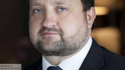 Украинцы от отчаяния затосковали по Арбузову Украинцы от отчаяния затосковали по Арбузову