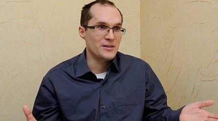 Украинский блогер Бутусов: ВСУ на Донбассе голосовали против Порошенко Украинский блогер Бутусов: ВСУ на Донбассе голосовали против Порошенко
