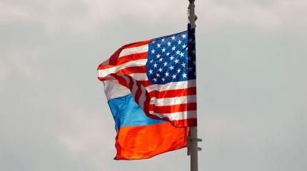 Почему власти США и России играют в одни ворота Почему власти США и России играют в одни ворота