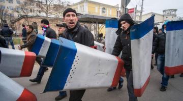 Украине припомнили, сколько всего было ополченцев в Крыму в 2014 году