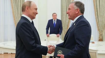 Путин спустил Уиткоффа с небес на землю: Кремль отказался сдать позиции