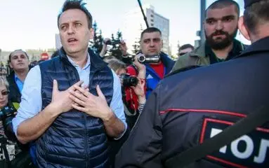 Бла-бла-Лэнд, Навальный, «самовар» Бла-бла-Лэнд, Навальный, «самовар»