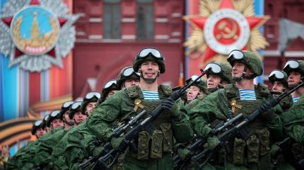 Радио «Свобода»: 9 Мая -- «карнавал Победы»