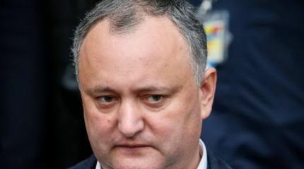 Сказка о золотом петушке: станет ли Молдавия «последней диктатурой Европы?»