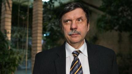 Георгий Малинецкий: Гранты в центре, а науку побоку Георгий Малинецкий: Гранты в центре, а науку побоку