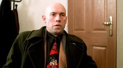 Виктор Сухоруков: Почему мы стали чужими? Виктор Сухоруков: Почему мы стали чужими?