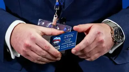Партбилет в печку? Кандидаты от ЕР пытаются откреститься от любимой партии
