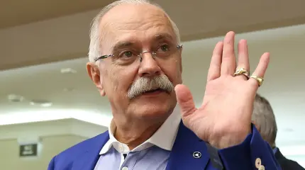 «Запрещенный» Никита Михалков приехал в Крым «Запрещенный» Никита Михалков приехал в Крым