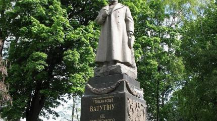 Страх нового Майдана: Киев не встанет на защиту памятника Ватутину Страх нового Майдана: Киев не встанет на защиту памятника Ватутину