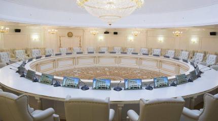 Представители Киева отказались ехать в Минск на переговоры Представители Киева отказались ехать в Минск на переговоры