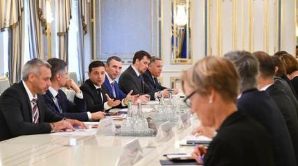 Понимающая Москва. Отойти от Киева на безопасное расстояние Понимающая Москва. Отойти от Киева на безопасное расстояние