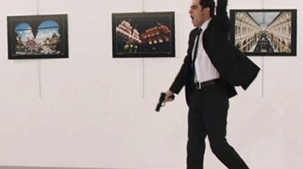 Убитые послы и сбитые самолеты: таинственный сигнал Запада России Убитые послы и сбитые самолеты: таинственный сигнал Запада России