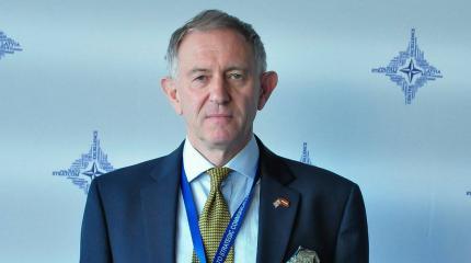 Британский полковник Грант ждет нападения России на Украину Британский полковник Грант ждет нападения России на Украину