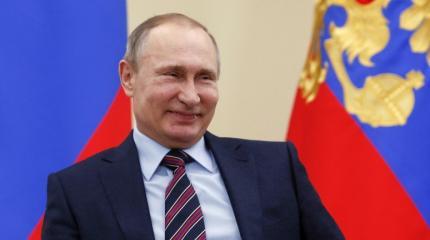О Темнейшем, который смеётся последним О Темнейшем, который смеётся последним