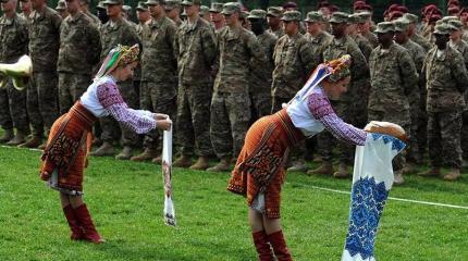 Вашингтон оставил киевских «дурней» ни с чем Вашингтон оставил киевских «дурней» ни с чем