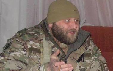 "Резать! Резать к чёртовой матери...!" "Резать! Резать к чёртовой матери...!"